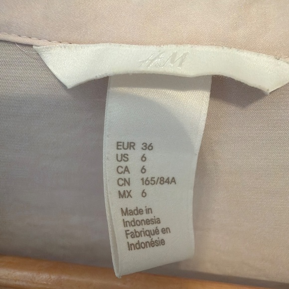 H&M shirt dress - Picture 3 of 4